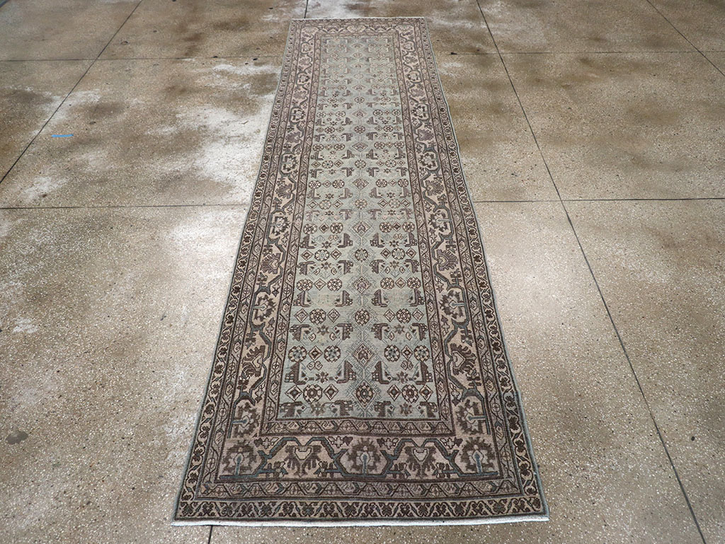Vintage Persian Malayer Runner, No.32668 - Galerie Shabab