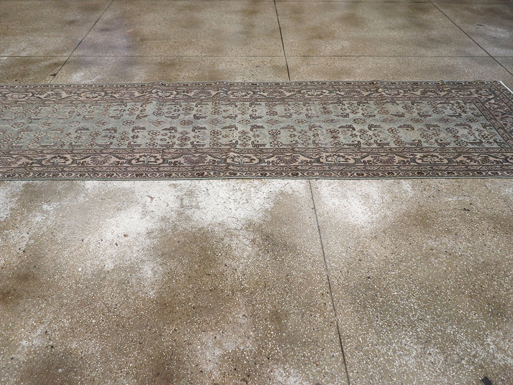 Vintage Persian Malayer Runner, No.32668 - Galerie Shabab