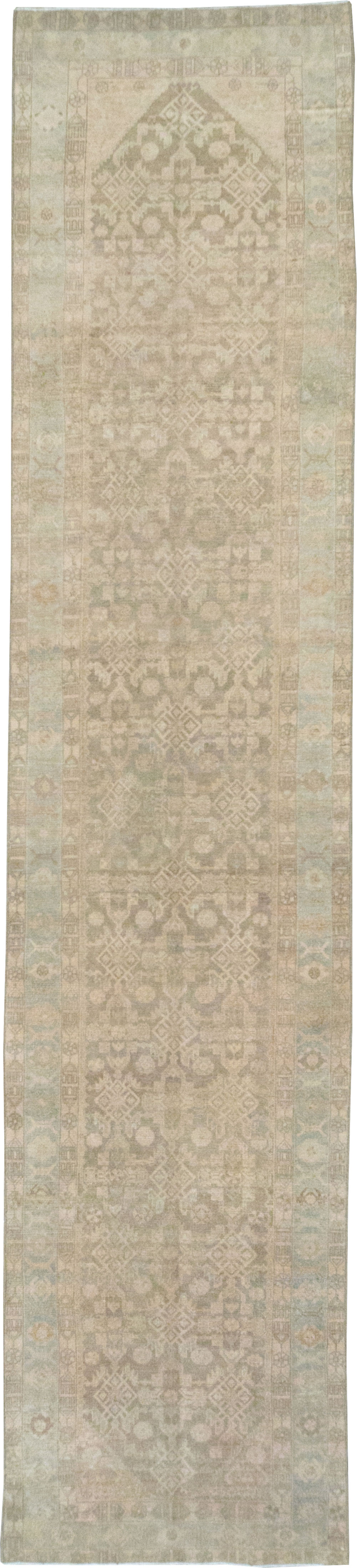 Vintage Persian Malayer Runner, No.32669 - Galerie Shabab