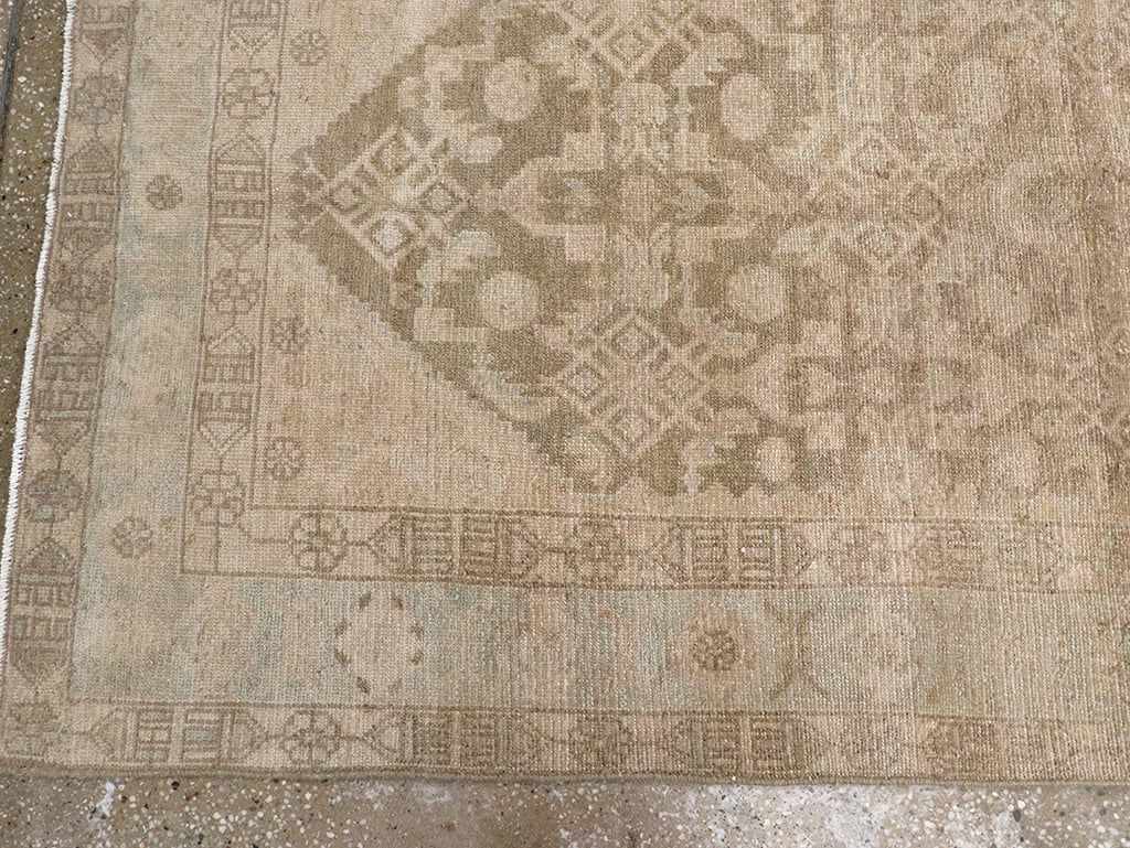 Vintage Persian Malayer Runner, No.32669 - Galerie Shabab