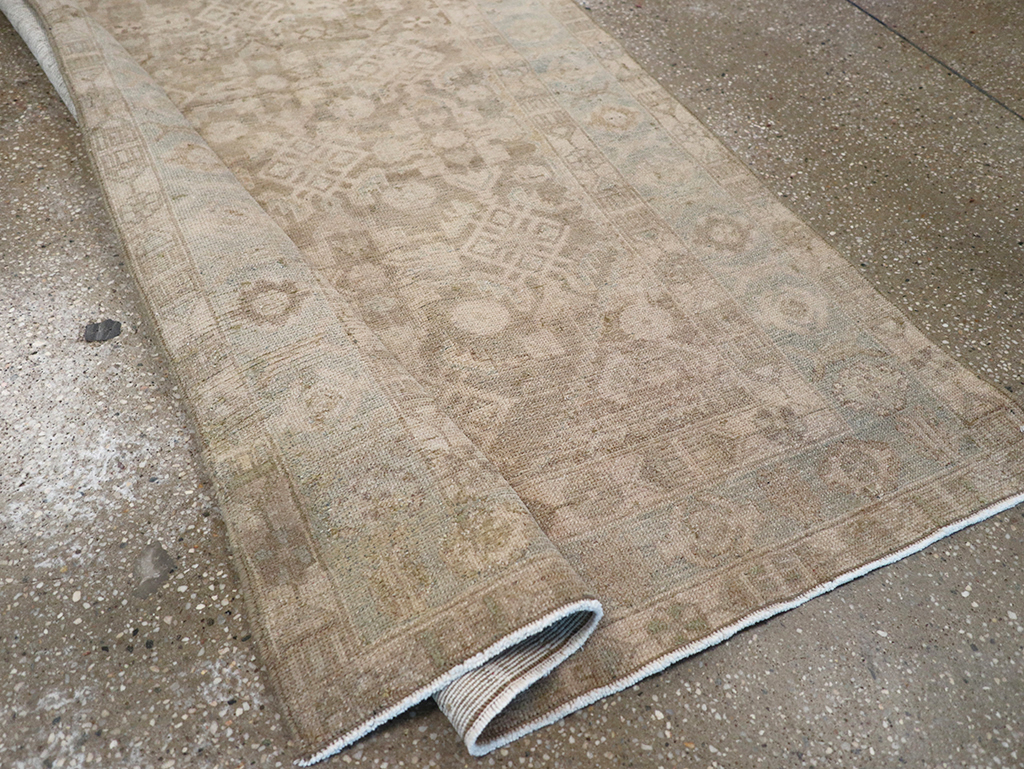Vintage Persian Malayer Runner, No.32669 - Galerie Shabab