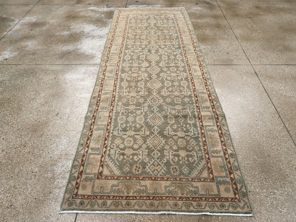 Vintage Persian Malayer Runner, No.32671 - Galerie Shabab