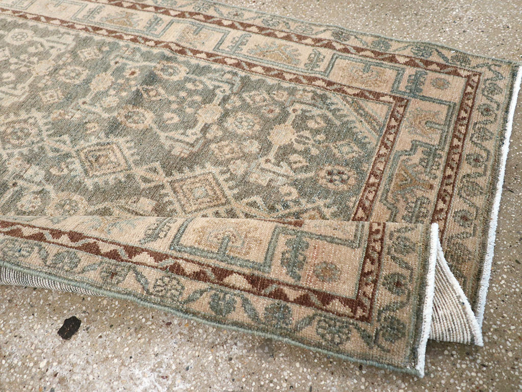 Vintage Persian Malayer Runner, No.32671 - Galerie Shabab