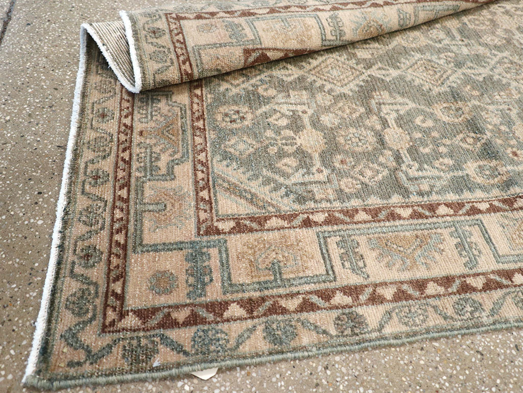 Vintage Persian Malayer Runner, No.32671 - Galerie Shabab