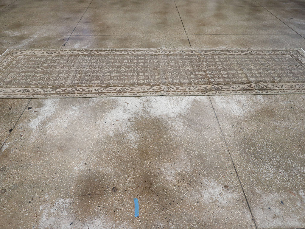 Vintage Persian Malayer Runner (Pair: 1 of 2), No.32672 - Galerie Shabab