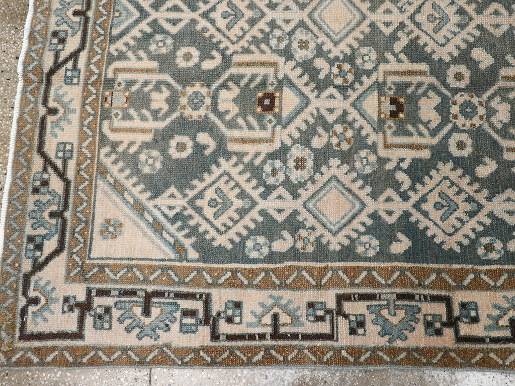 Vintage Persian Malayer Gallery Rug, No.32676 - Galerie Shabab
