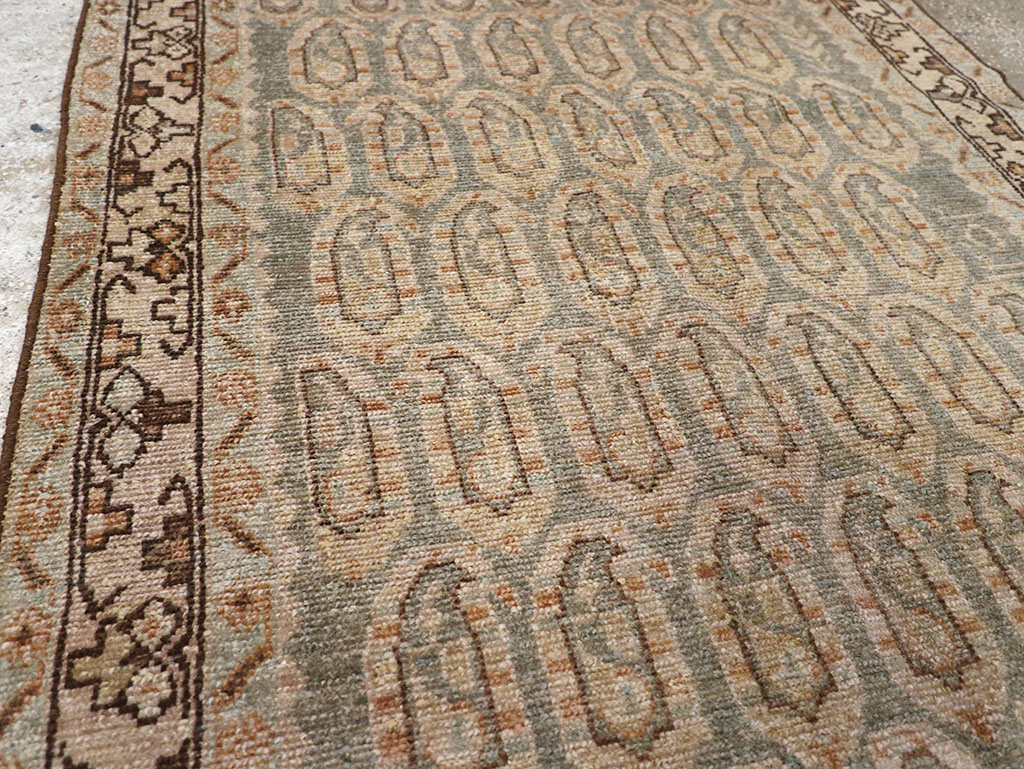 Vintage Persian Malayer Runner, No.32680 - Galerie Shabab