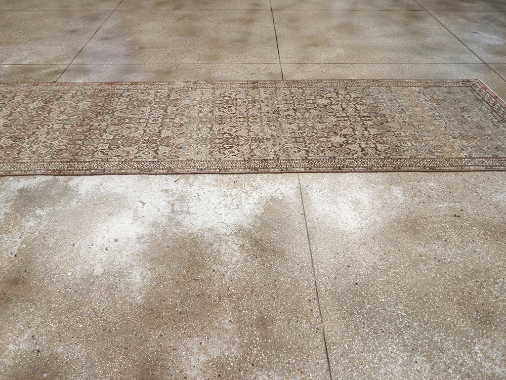 Antique Persian Kurd Runner, No.32681 - Galerie Shabab