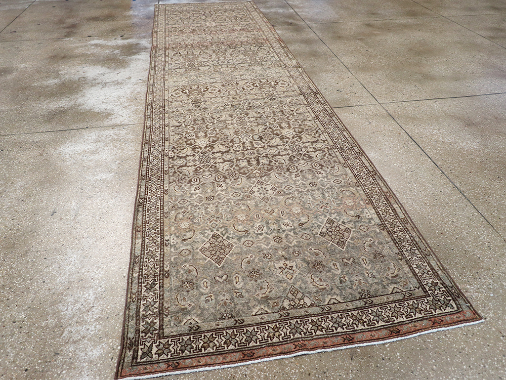 Antique Persian Kurd Runner, No.32681 - Galerie Shabab