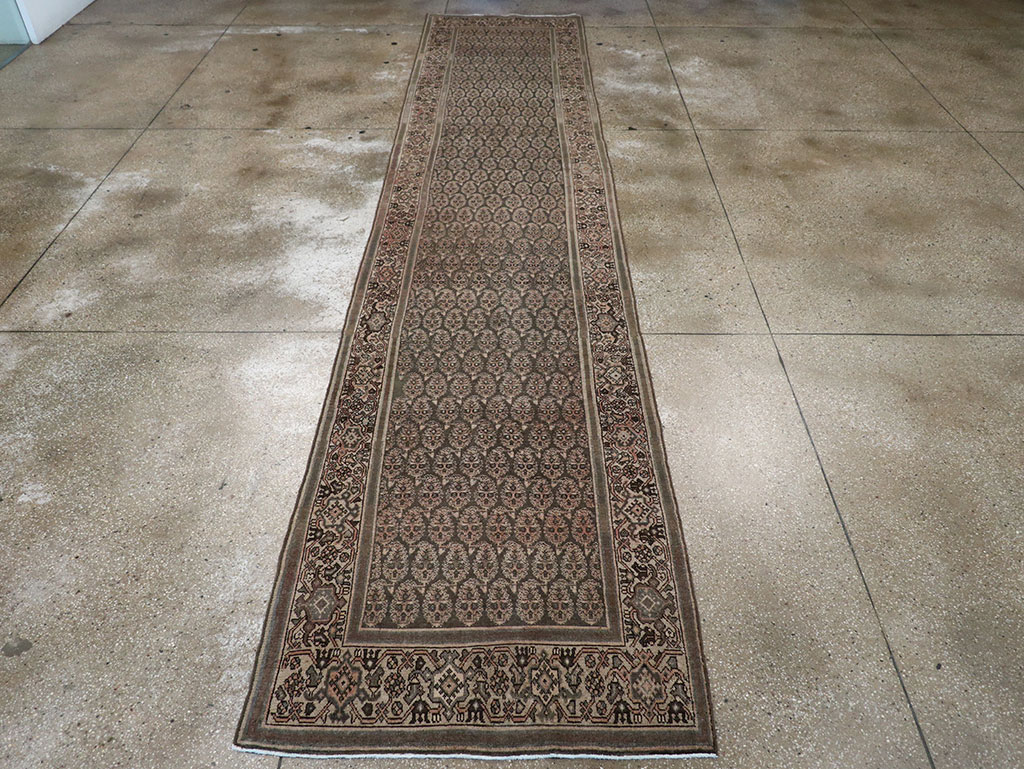 Antique Persian Malayer Long Runner, No.32682 - Galerie Shabab