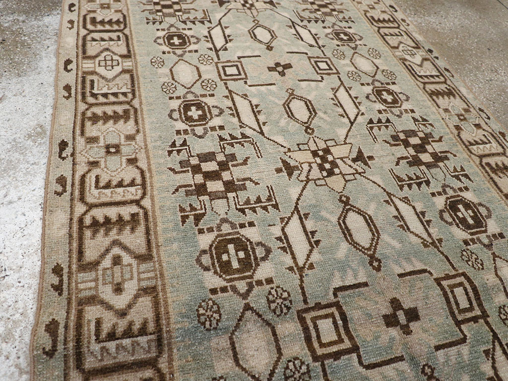 Vintage Persian Malayer Runner, No.32689 - Galerie Shabab