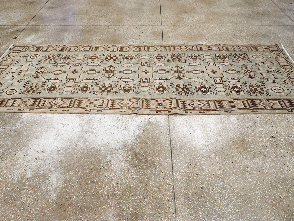 Vintage Persian Malayer Runner, No.32689 - Galerie Shabab