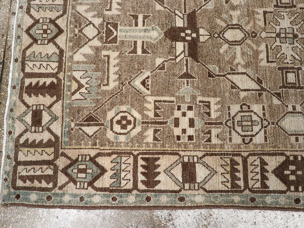 Vintage Persian Malayer Runner, No.32690 - Galerie Shabab