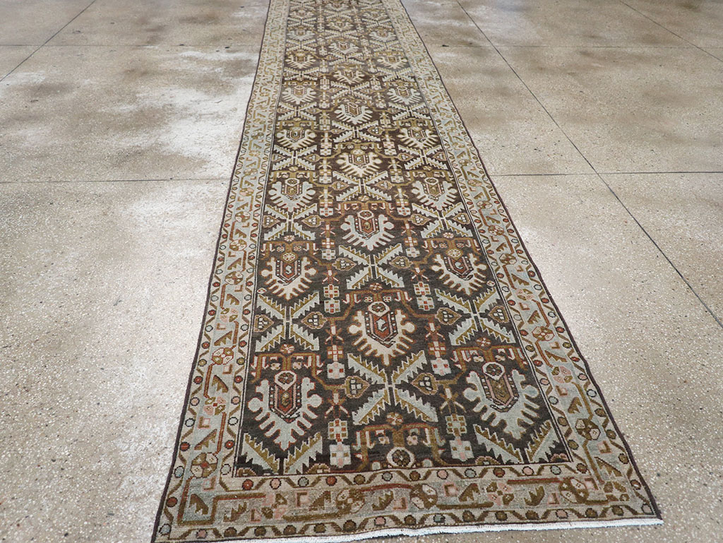 Vintage Persian Malayer Long Runner, No.32692 - Galerie Shabab