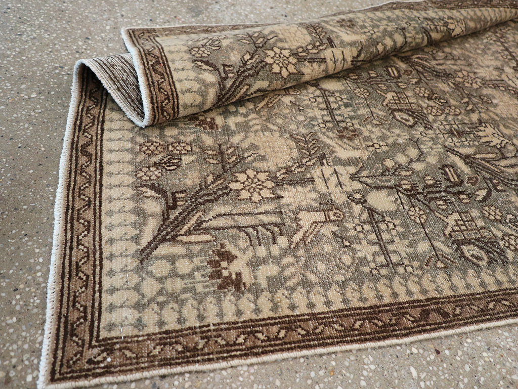 Antique Persian Malayer Runner, No.32696 - Galerie Shabab