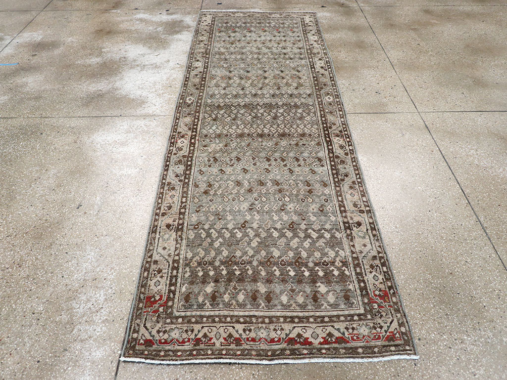 Vintage Persian Malayer Runner, No.32701 - Galerie Shabab