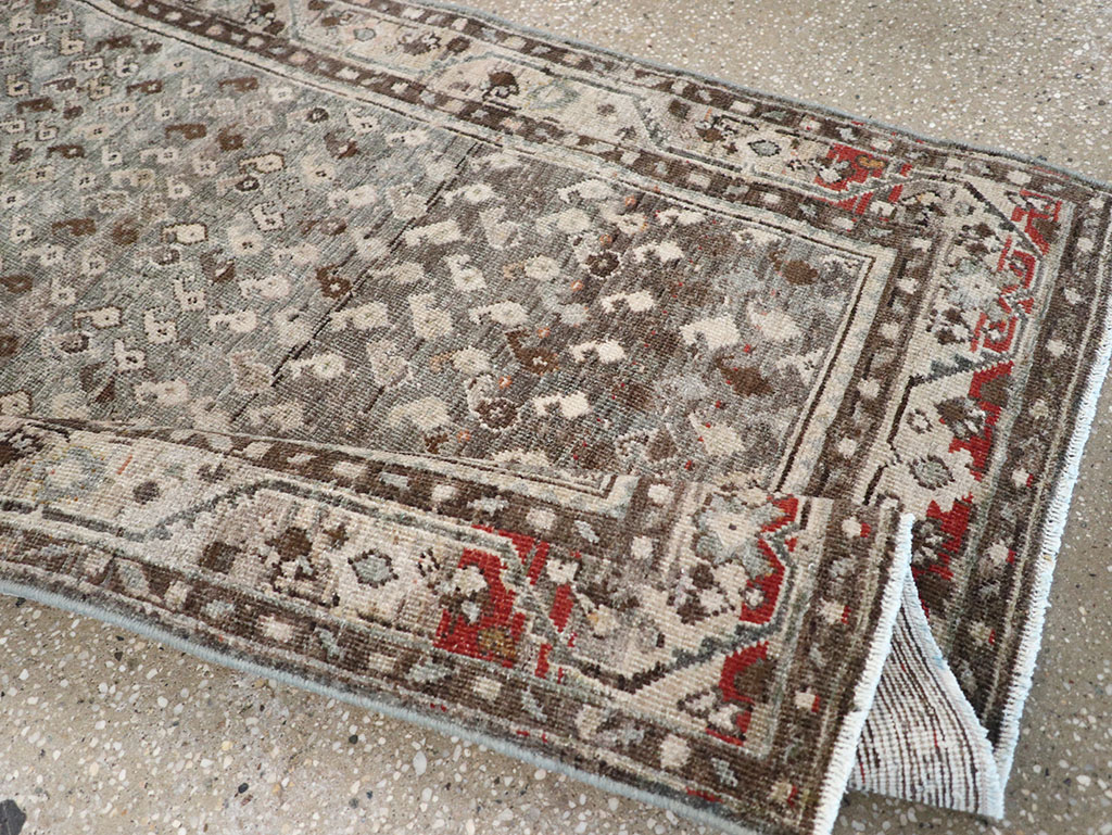 Vintage Persian Malayer Runner, No.32701 - Galerie Shabab