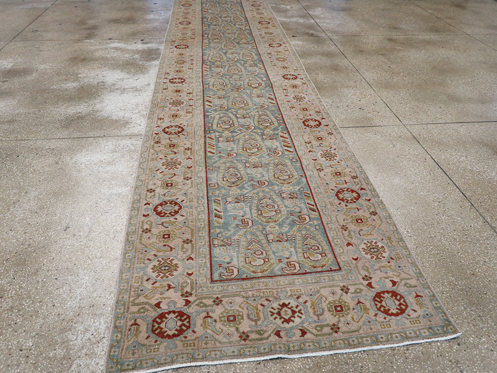 Vintage Persian Malayer Long Runner, No.32705 - Galerie Shabab