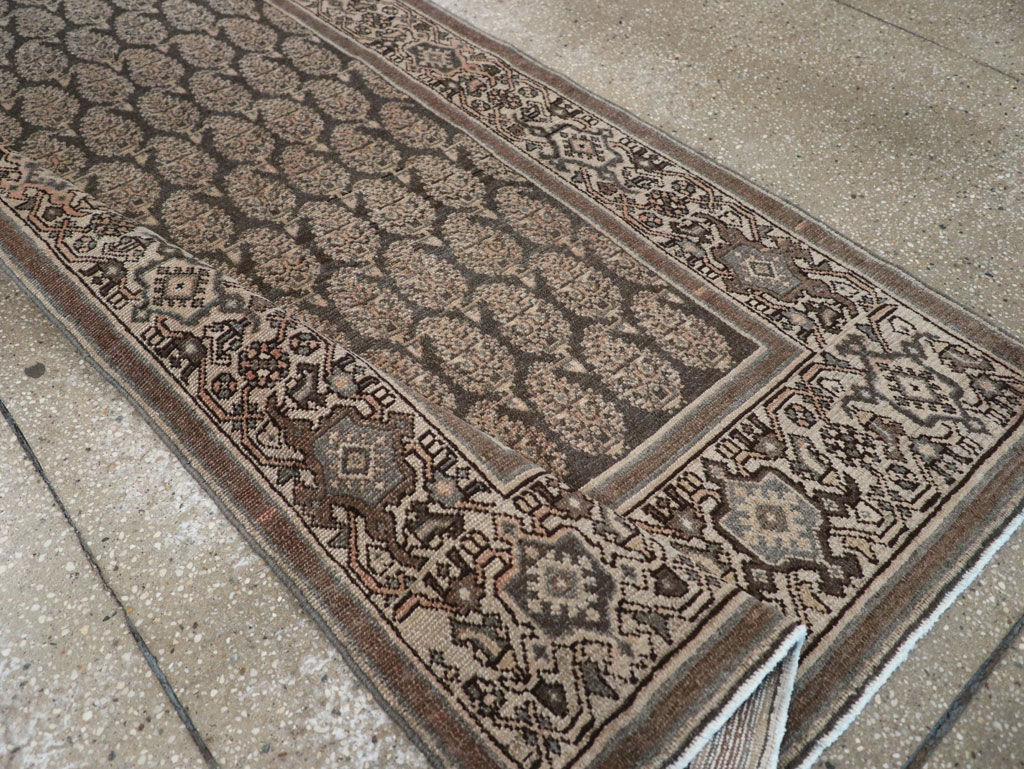 Vintage Persian Malayer Long Runner, No.32706 - Galerie Shabab