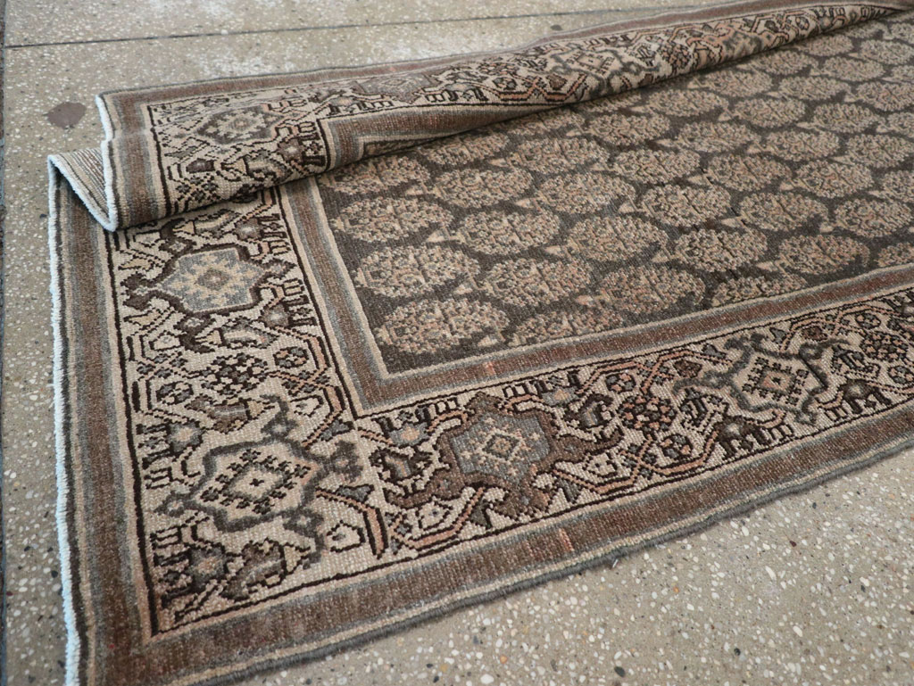 Vintage Persian Malayer Long Runner, No.32706 - Galerie Shabab
