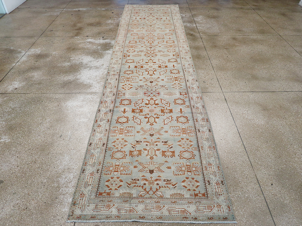 Vintage Persian Malayer Wide Gallery Runner, No.32707 - Galerie Shabab