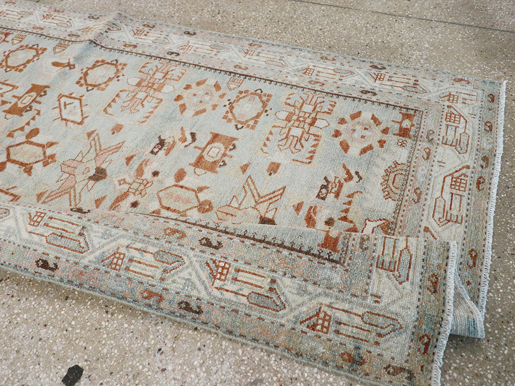 Vintage Persian Malayer Wide Gallery Runner, No.32707 - Galerie Shabab