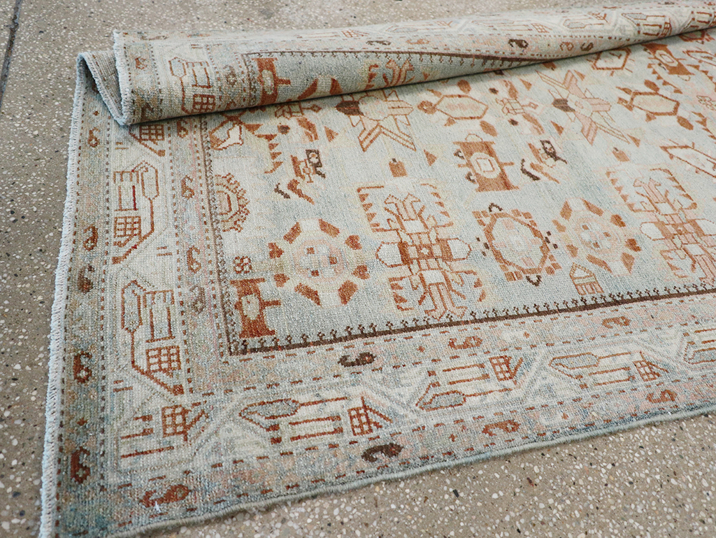 Vintage Persian Malayer Wide Gallery Runner, No.32707 - Galerie Shabab