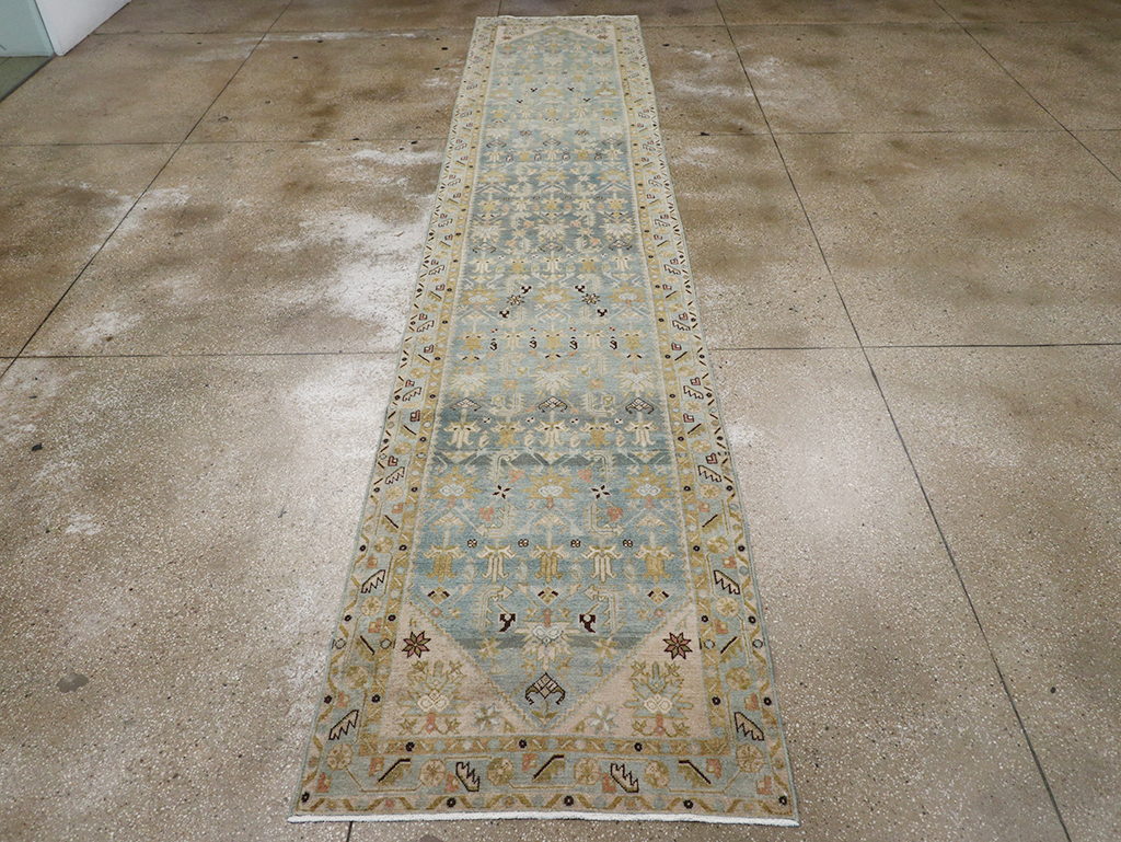 Vintage Persian Malayer Long Runner, No.32710 - Galerie Shabab