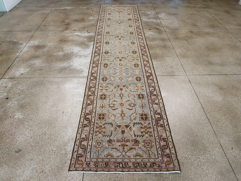 Vintage Persian Malayer Long Runner, No.32712 - Galerie Shabab