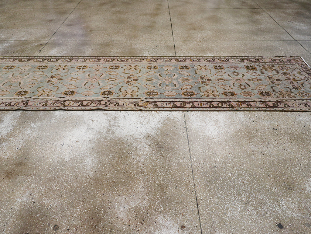 Vintage Persian Malayer Long Runner, No.32712 - Galerie Shabab