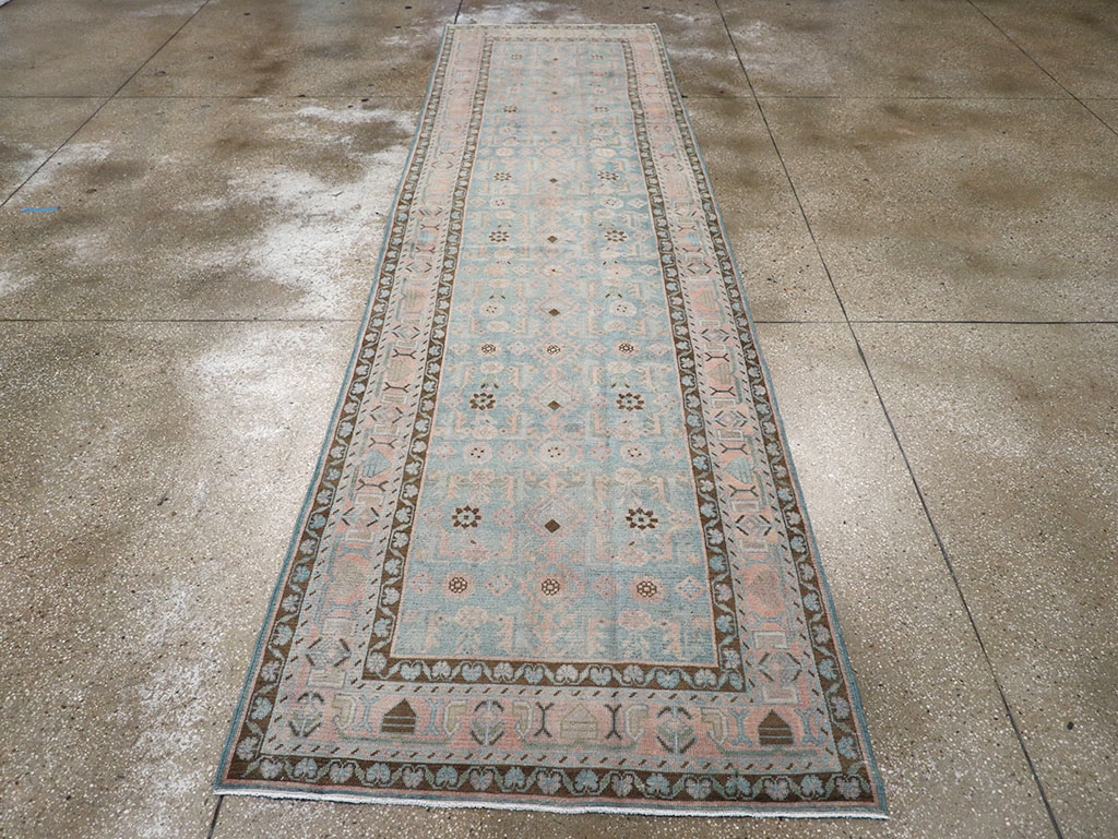 Vintage Persian Malayer Runner, No.32713 - Galerie Shabab