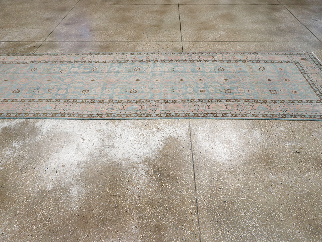 Vintage Persian Malayer Runner, No.32713 - Galerie Shabab