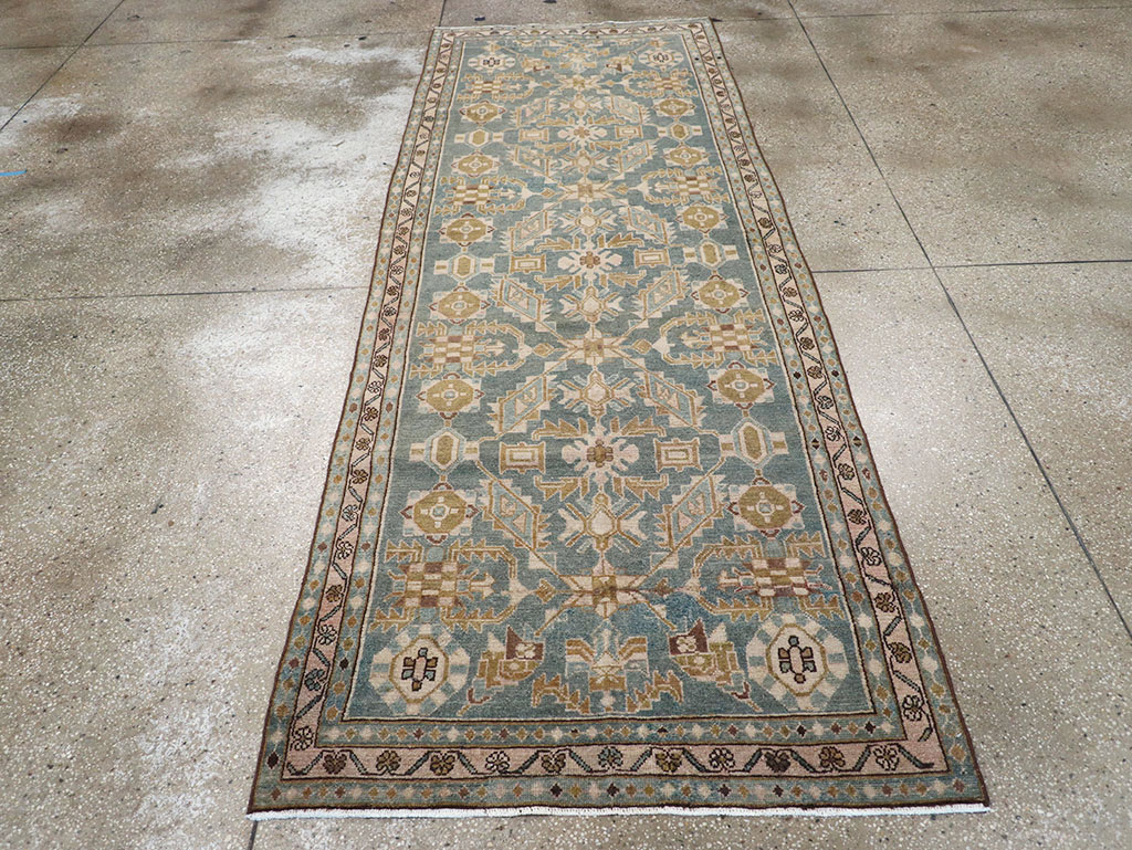 Vintage Persian Malayer Runner, No.32714 - Galerie Shabab