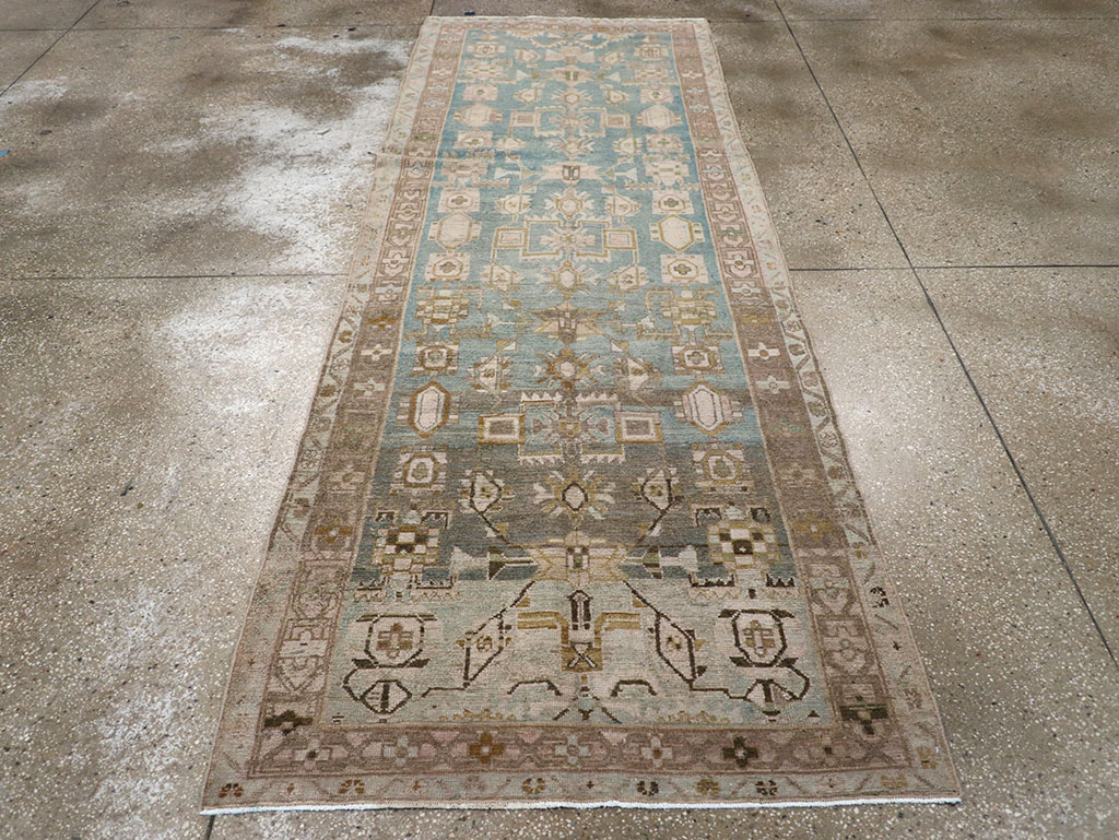 Vintage Persian Malayer Runner, No.32715 - Galerie Shabab