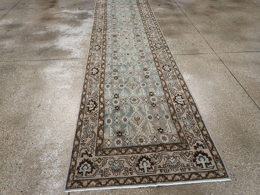Vintage Persian Malayer Runner, No.32716 - Galerie Shabab