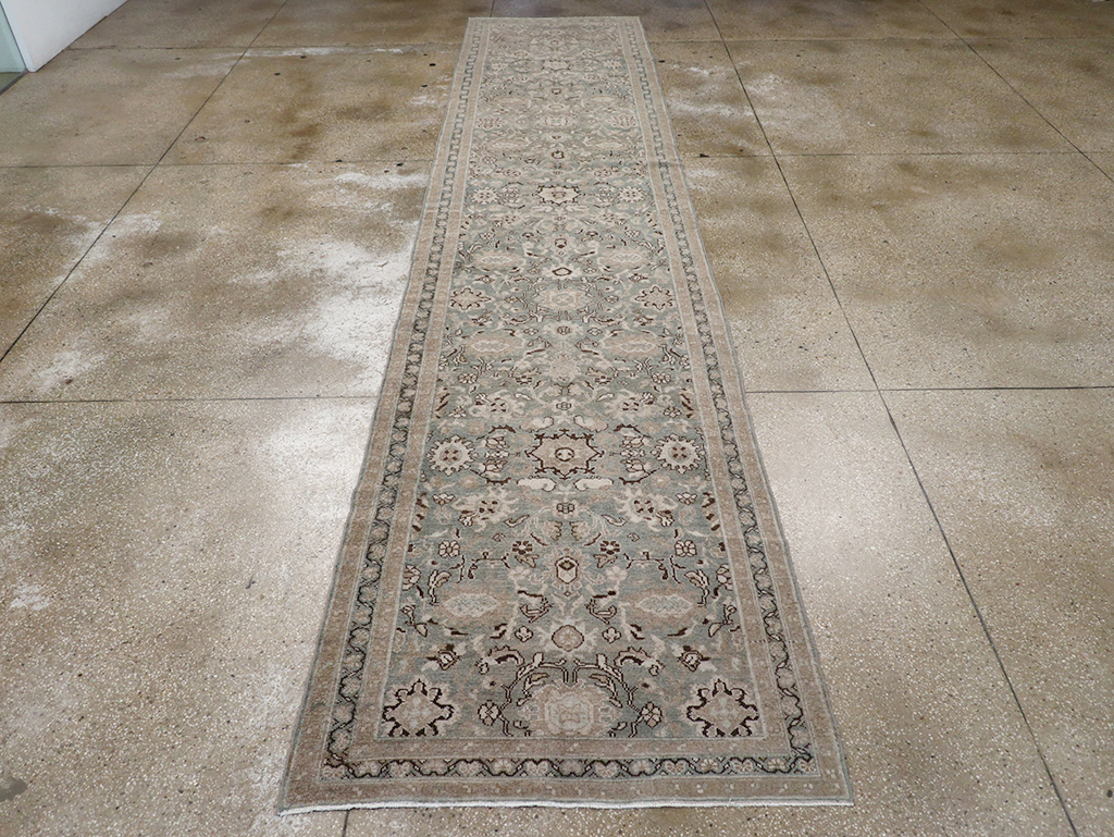 Vintage Persian Malayer Long Runner, No.32717 - Galerie Shabab