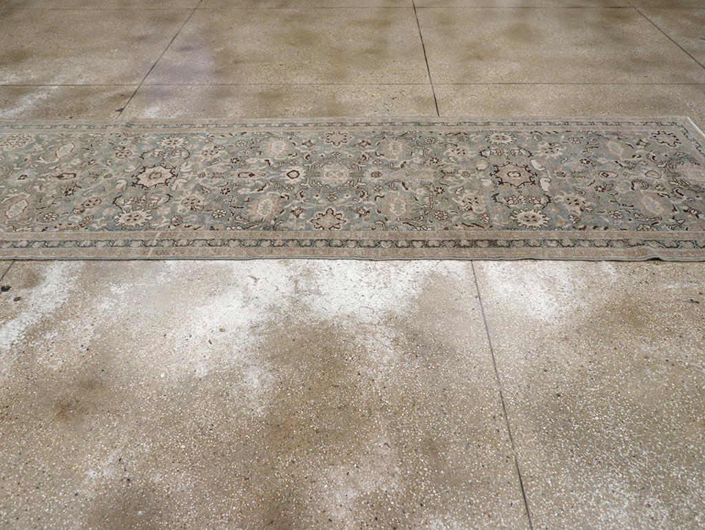 Vintage Persian Malayer Long Runner, No.32717 - Galerie Shabab