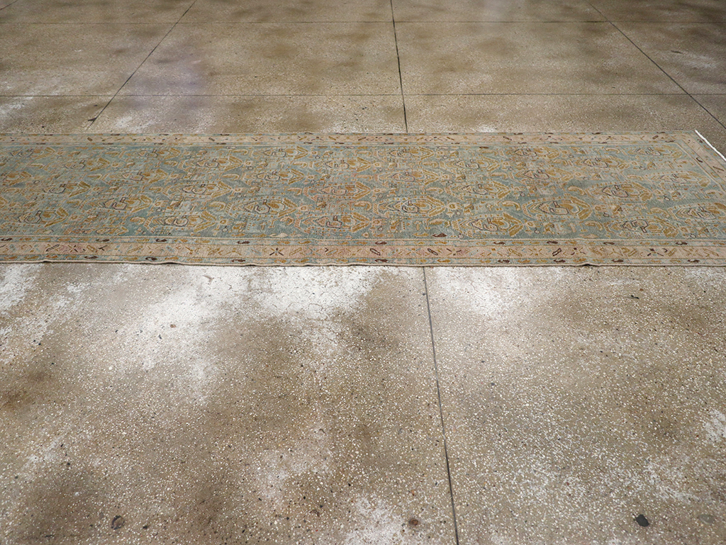 Vintage Persian Malayer Long Runner, No.32718 - Galerie Shabab
