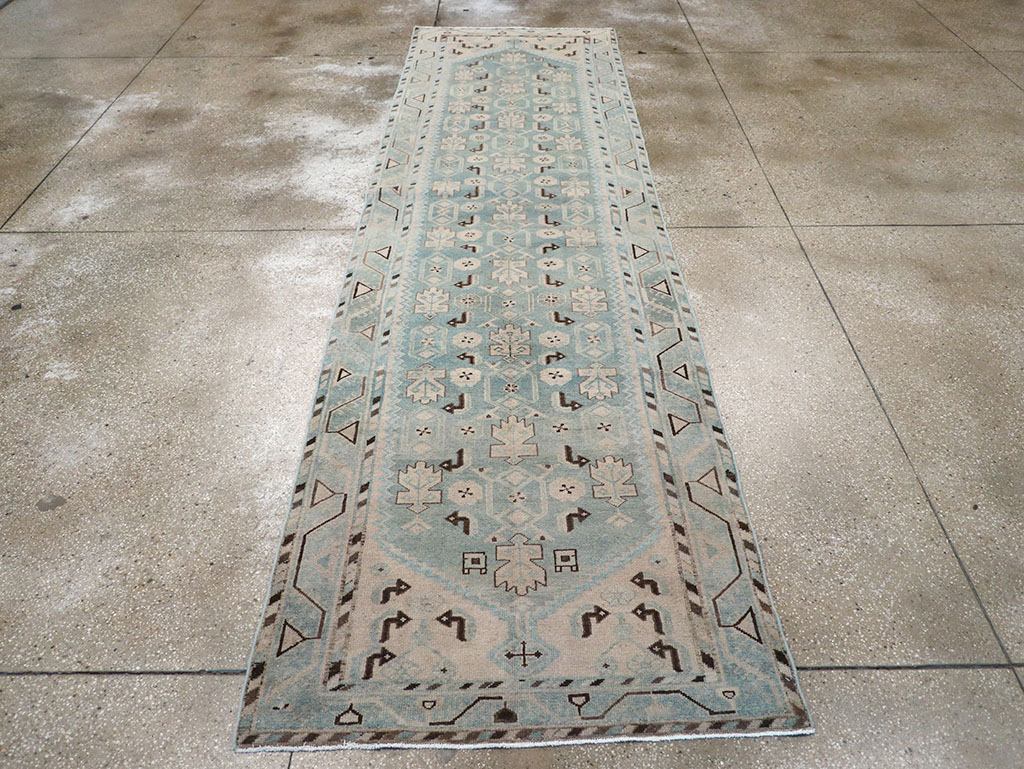 Vintage Persian Malayer Runner, No.32719 - Galerie Shabab