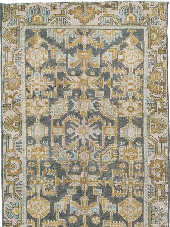 Vintage Persian Malayer Long Runner, No.32725 - Galerie Shabab