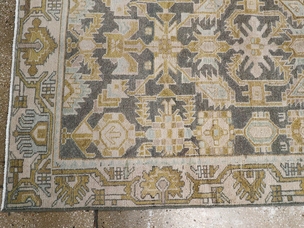 Vintage Persian Malayer Long Runner, No.32725 - Galerie Shabab