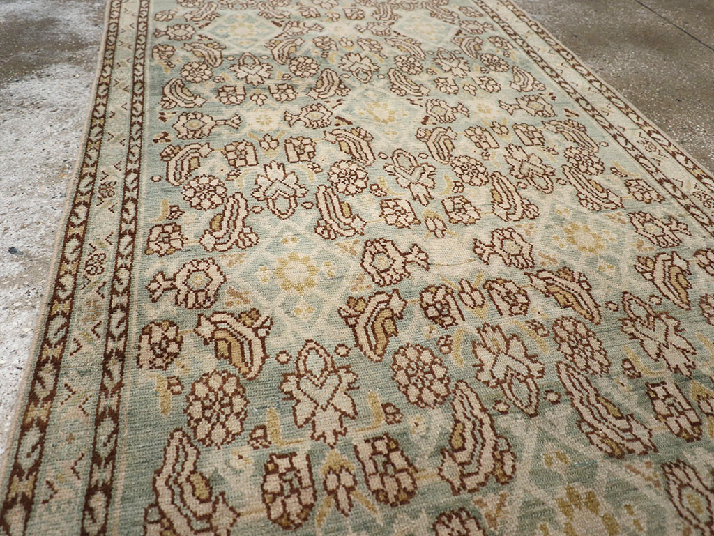 Vintage Persian Malayer Runner, No.32727 - Galerie Shabab