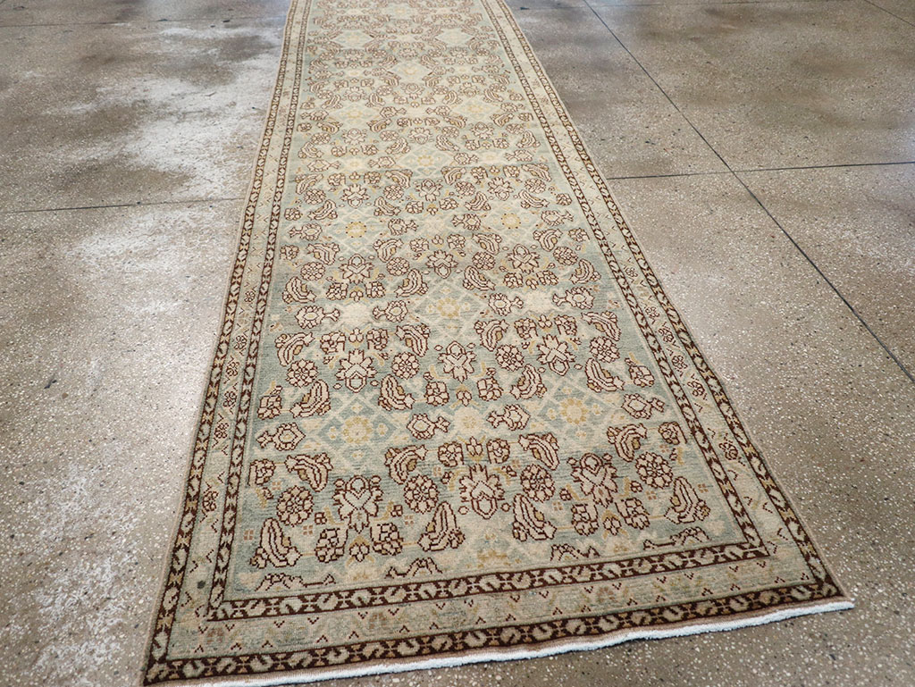 Vintage Persian Malayer Runner, No.32727 - Galerie Shabab