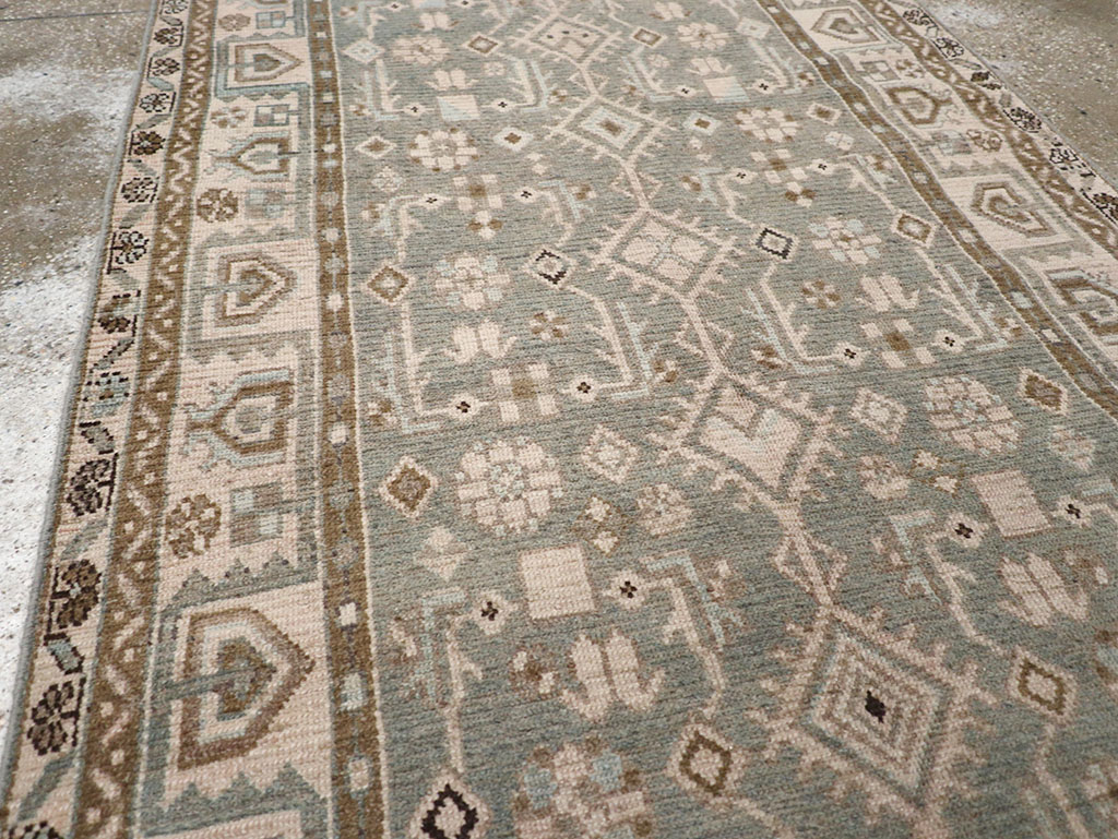 Vintage Persian Malayer Runner, No.32729 - Galerie Shabab