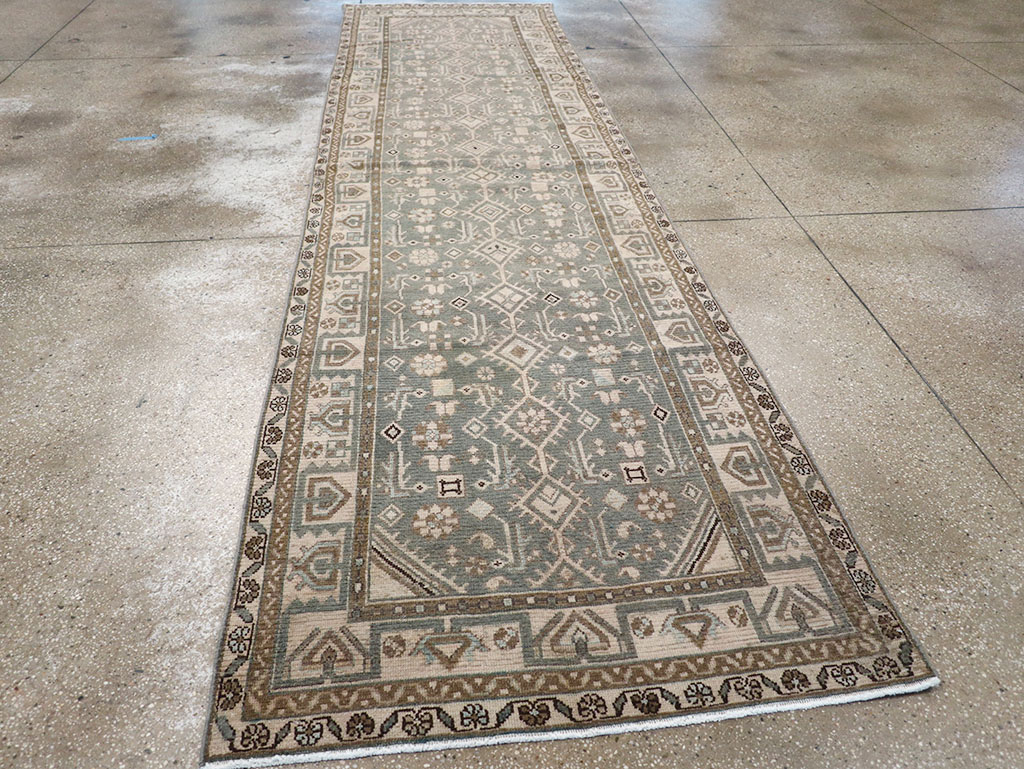 Vintage Persian Malayer Runner, No.32729 - Galerie Shabab