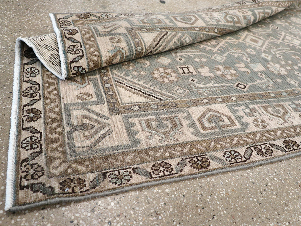 Vintage Persian Malayer Runner, No.32729 - Galerie Shabab