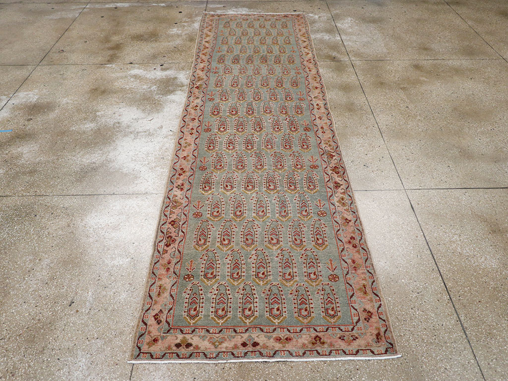 Vintage Persian Malayer Runner, No.32737 - Galerie Shabab