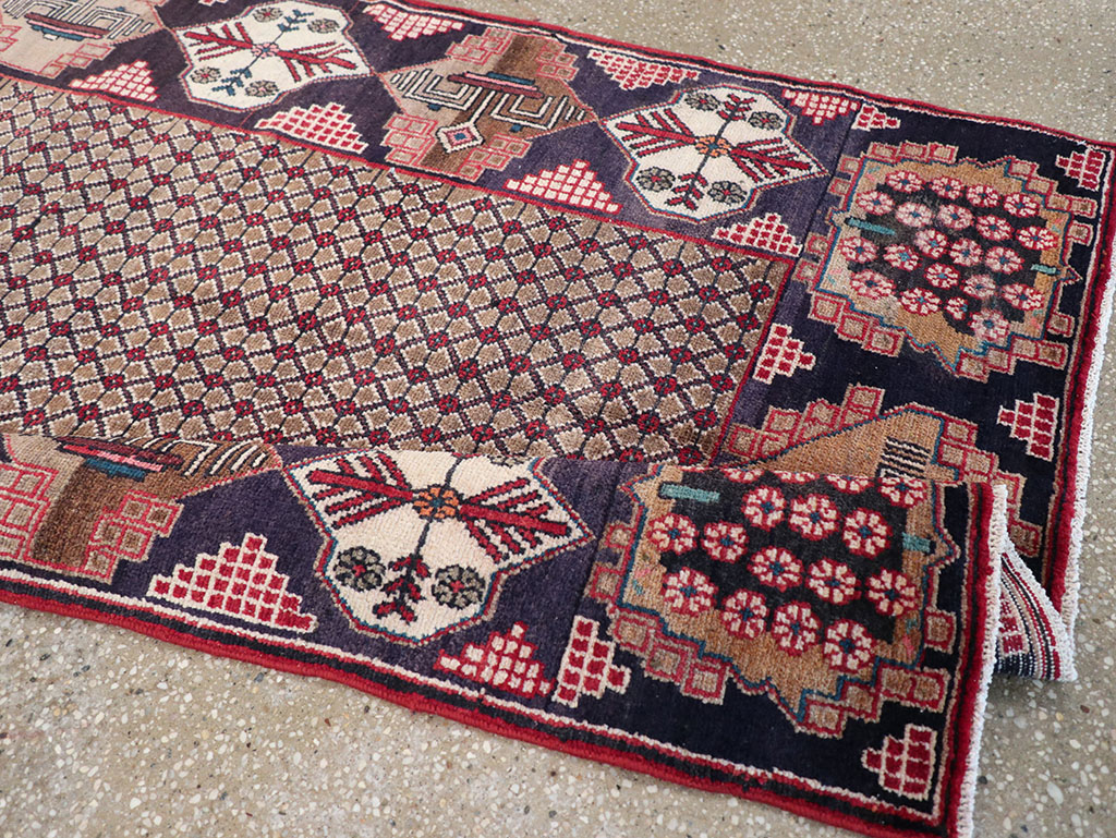 Vintage Persian Serab Gallery Rug, No.32738 - Galerie Shabab