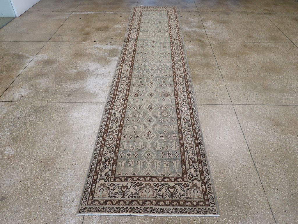 Vintage Persian Malayer Long Runner, No.32741 - Galerie Shabab