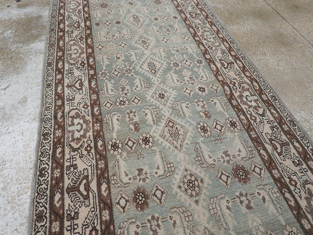 Vintage Persian Malayer Long Runner, No.32741 - Galerie Shabab